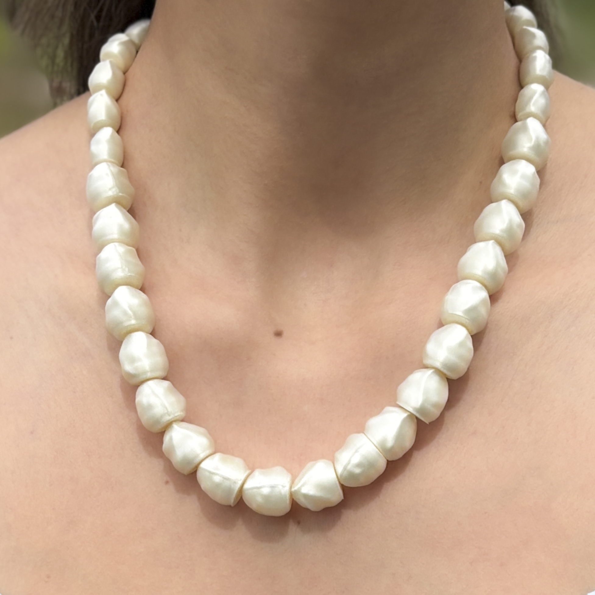 Big Pearls Necklace